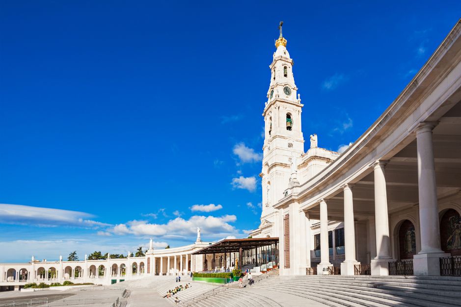 Santuario de Fátima viajar a Portugal viaje circuito newco travel