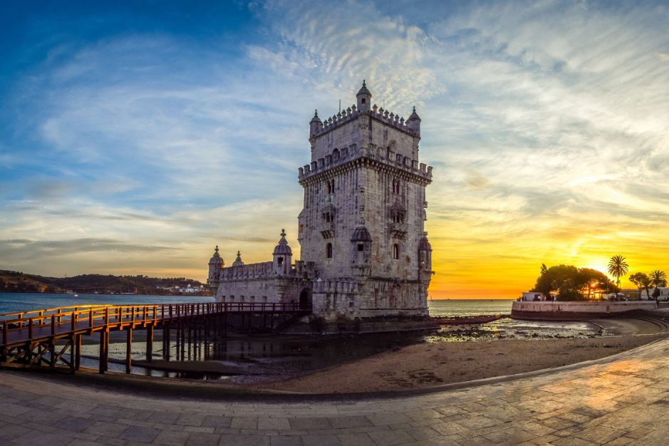 Torre de Belem Lisboa Viajar a Portugal Newcotravel agencia viajes circuitos buscador de hoteles